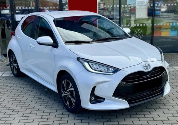 Toyota Yaris cena 101600 przebieg: 5, rok produkcji 2024 z Drzewica małe 11